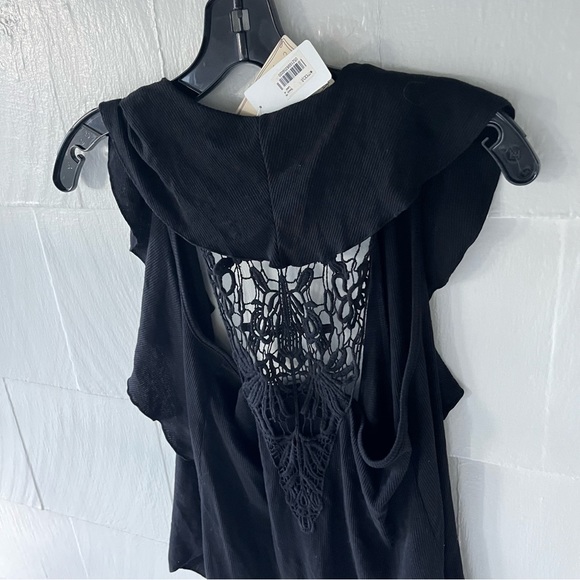 Floppy Flowy Black Cotton Vest with Crocheted Back size M NEW WITH TAGS 🖤✨ - Picture 6 of 8